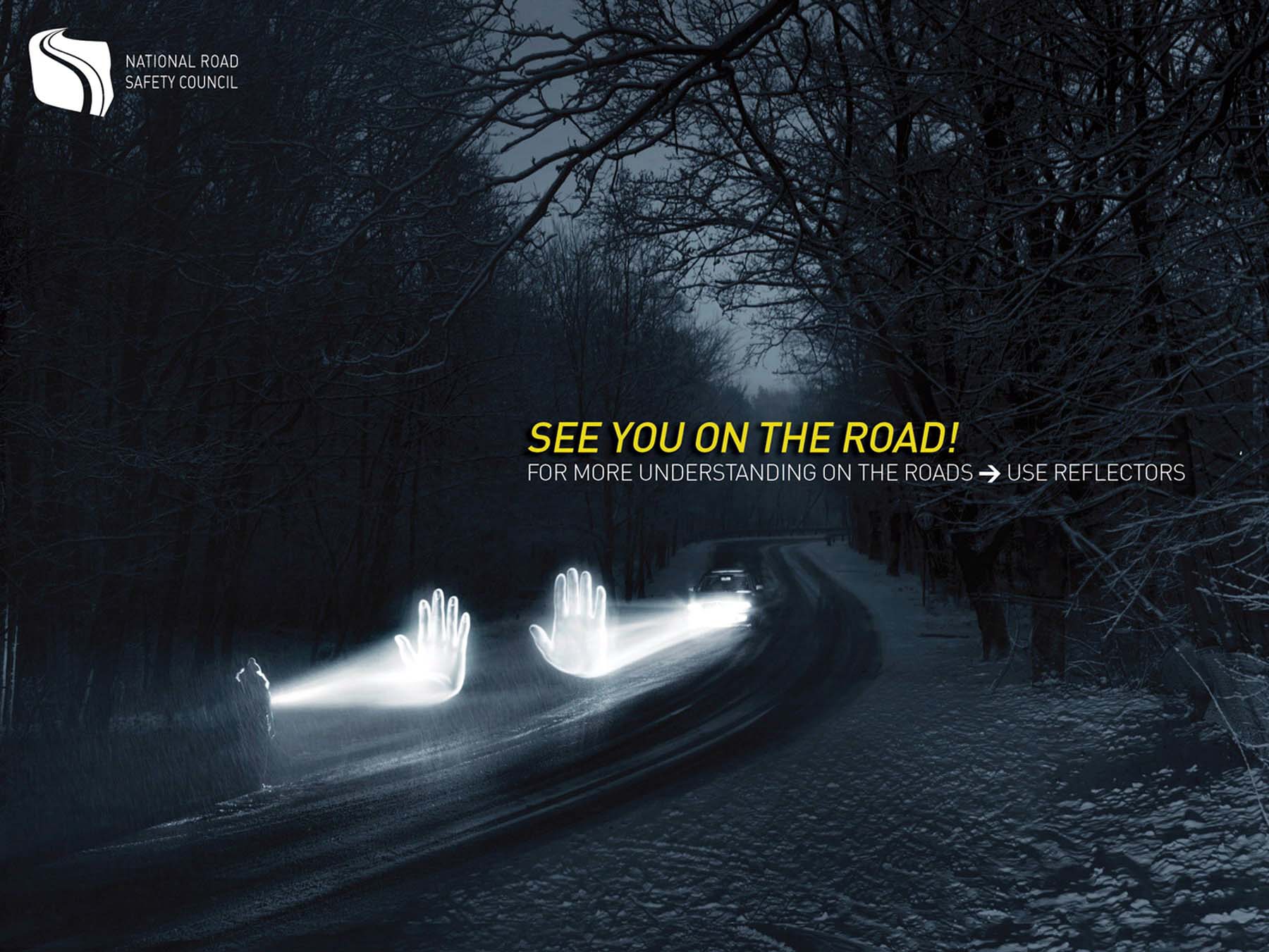 Всем Всем выйти из сумрака! МВД РФ планирует обязать водителей носить световозвращающие элементы в темное время суток.
